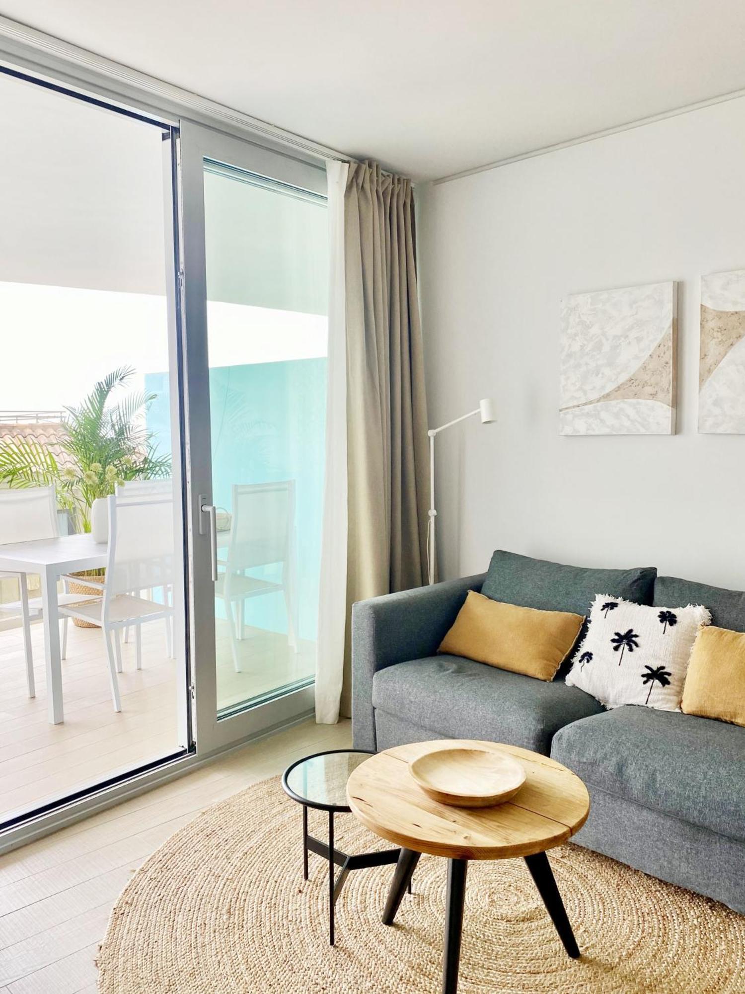 Fantastic Apartment In The Wave Just Steps From Carvajal Beach - Pool And Free Parking Fuengirola Ngoại thất bức ảnh