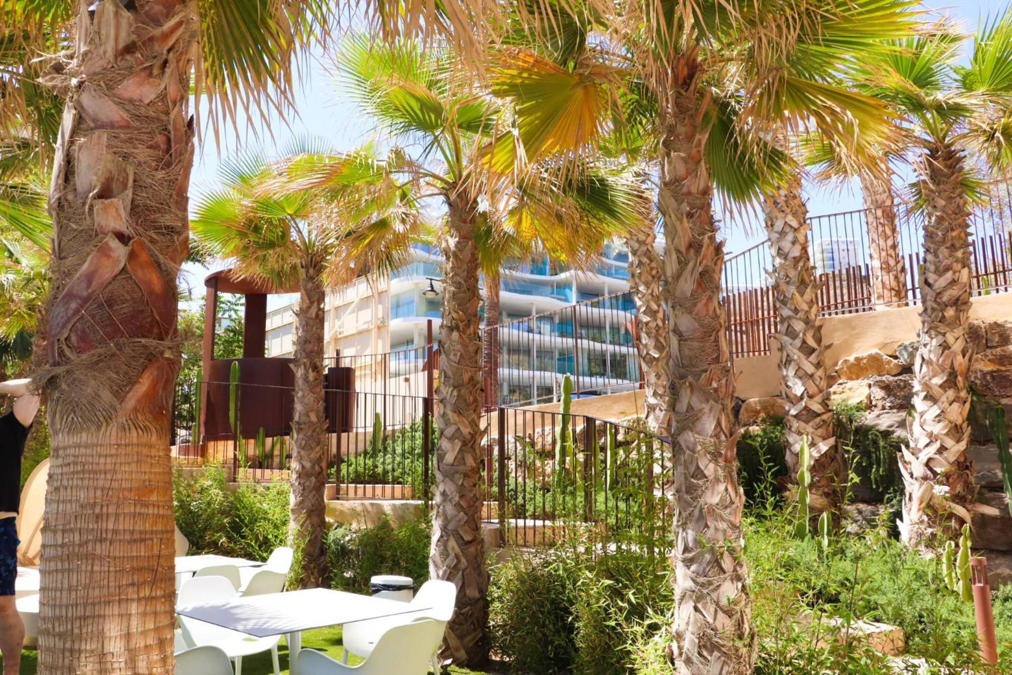 Fantastic Apartment In The Wave Just Steps From Carvajal Beach - Pool And Free Parking Fuengirola Ngoại thất bức ảnh
